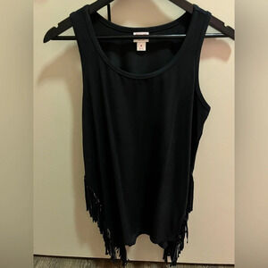Mossimo black tank faux suede with fringe on side cutaways. M